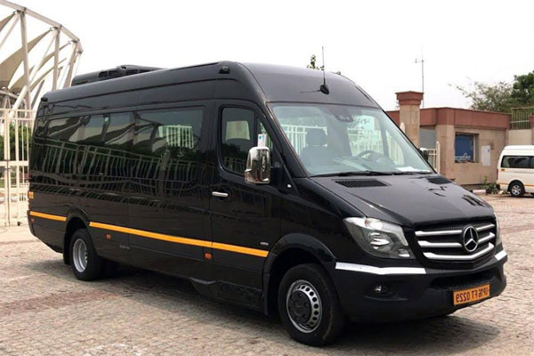 Mercedes Benz Sprinter 16 Seater - Imported Luxury Vans Rental Company - Car Rental Delhi