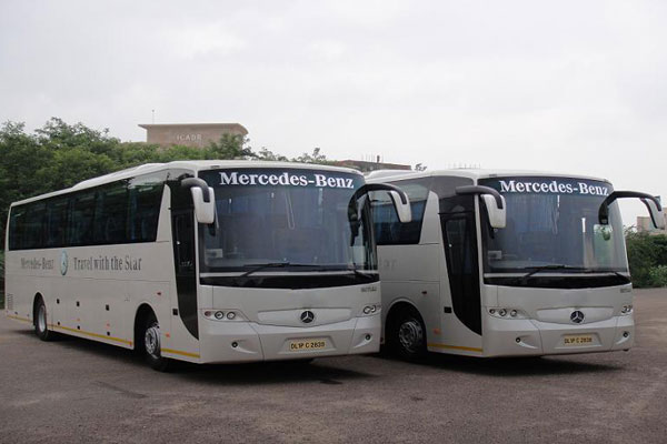 1x1 9 Seater Ultra Luxury Coach With Washroom - Car Rental Delhi