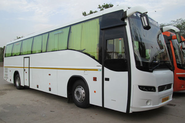 Mercedes Washroom Bus - Mercedes Bus With Toilet 38 Seater Hire - Car Rental Delhi