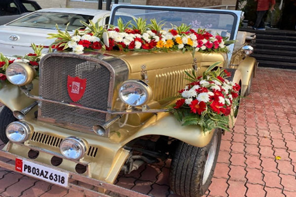 Vintage Car Hire Wedding Delhi, Old Classic Car On Rent Delhi, Vintage ...