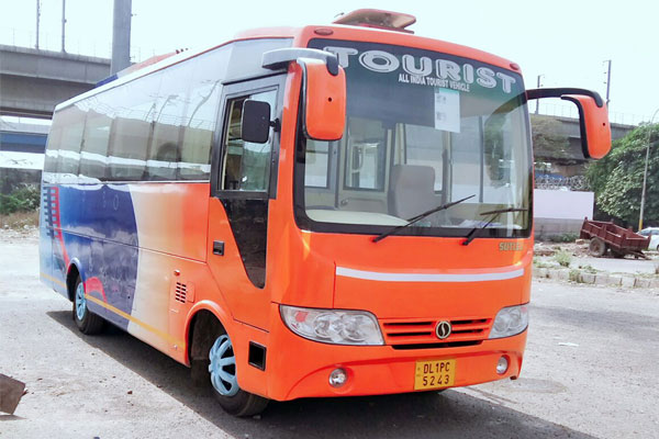 18 Seater Isuzu Luxury - Mini buses - Car Rental Delhi